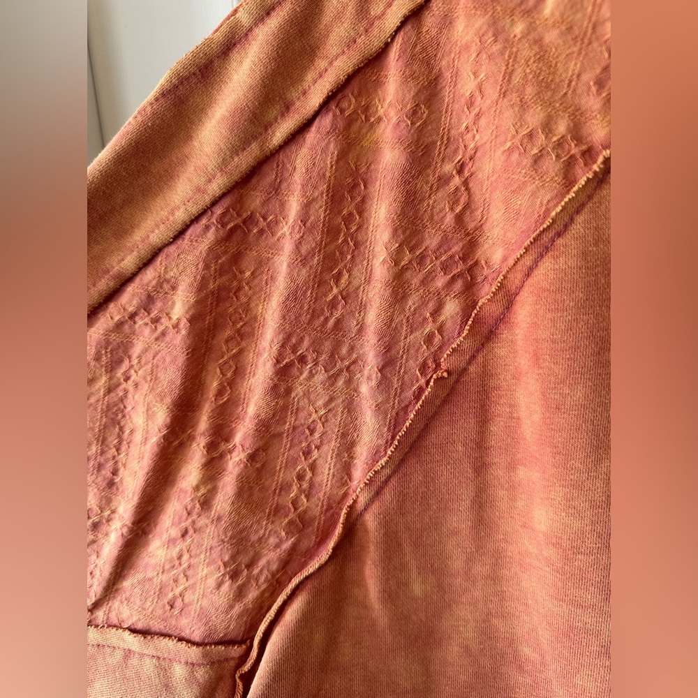 EUC🧡Oli & Hali Mineral Washed Side Tie Sweatshirt Small Rust - Picture 7 of 8